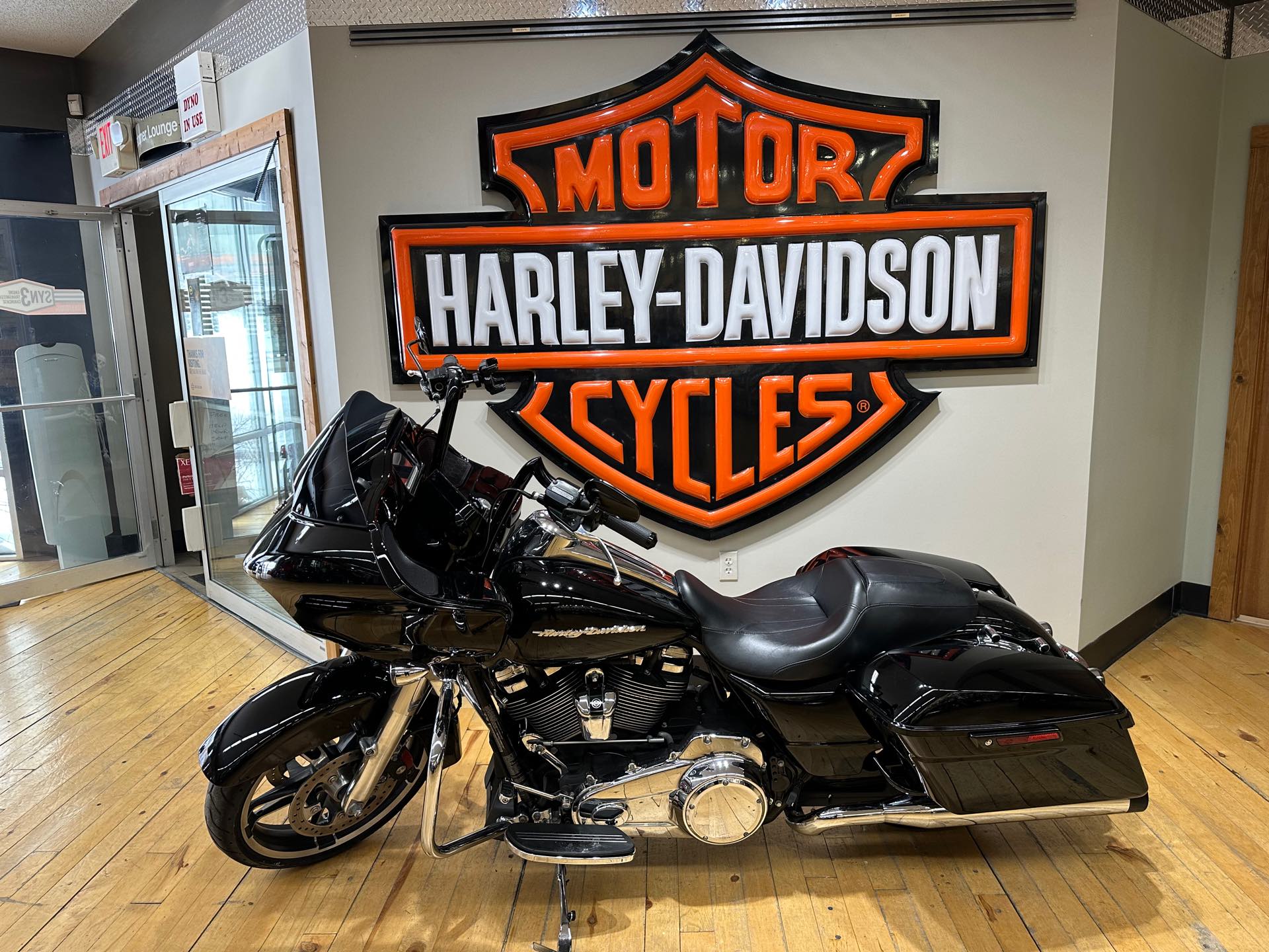 2017 Harley-Davidson Road Glide Special at Zips 45th Parallel Harley-Davidson