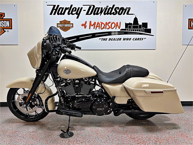 2022 Harley-Davidson Street Glide Special FLHXS Street Glide Special at Harley-Davidson of Madison