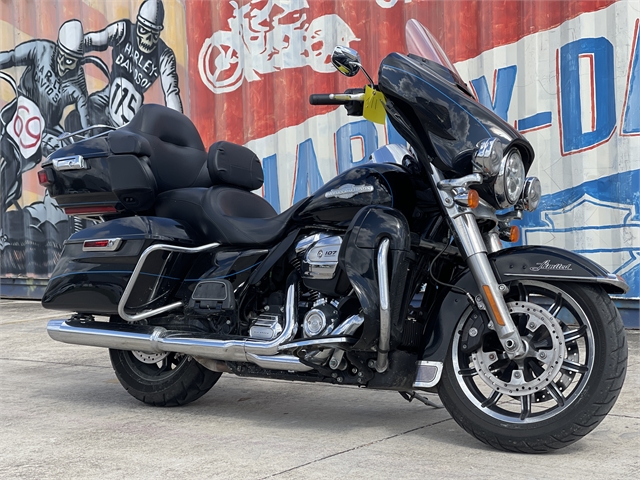 2018 Harley-Davidson FLHTK SHRINE at Gruene Harley-Davidson