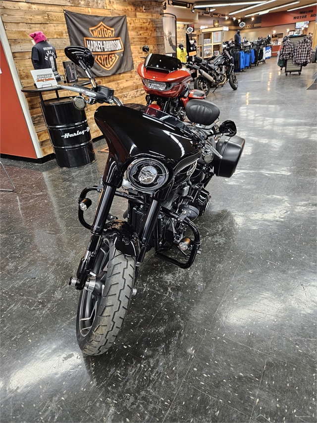 2018 Harley-Davidson Softail Sport Glide at Holeshot Harley-Davidson