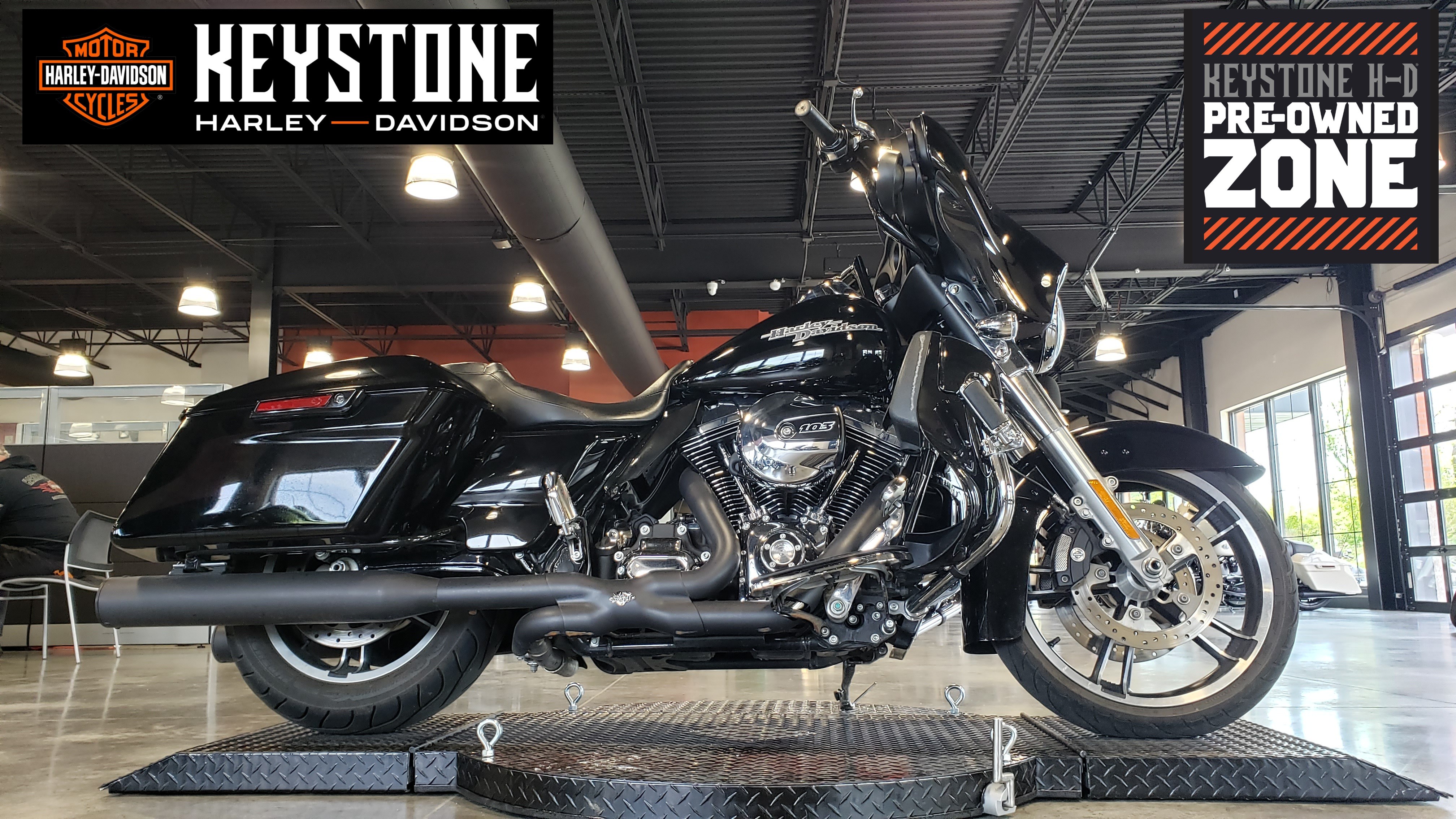 2016 Harley-Davidson Street Glide Base at Keystone Harley-Davidson