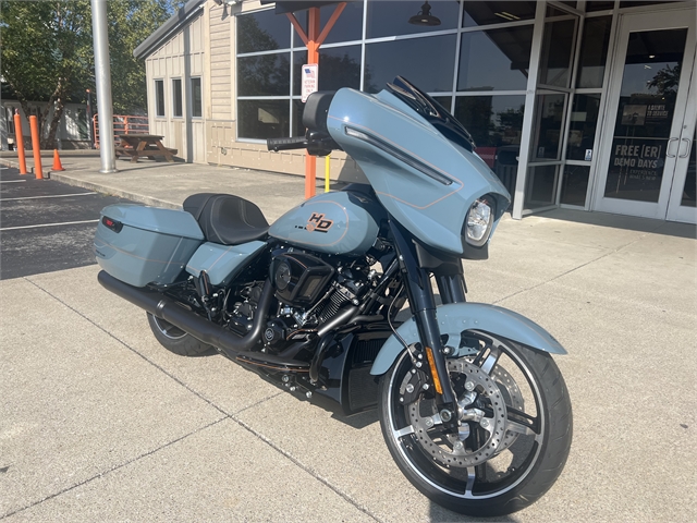 2024 Harley-Davidson Street Glide Base at Man O'War Harley-Davidson®