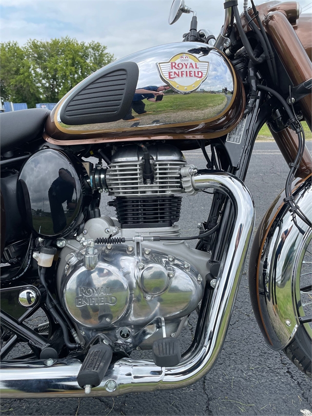 2023 Royal Enfield Classic 350 at Randy's Cycle