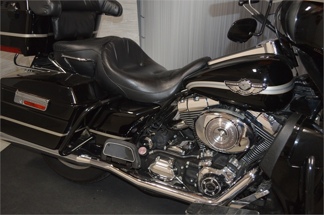 2003 Harley-Davidson FLHTCI at Suburban Motors Harley-Davidson