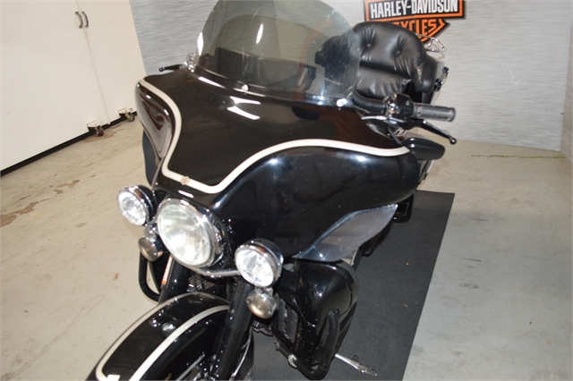 2003 Harley-Davidson FLHTCI at Suburban Motors Harley-Davidson