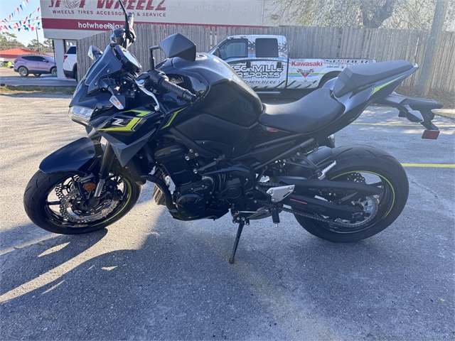 2024 Kawasaki Z900 ABS at Jacksonville Powersports, Jacksonville, FL 32225