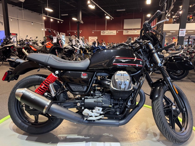 2023 Moto Guzzi V7 Special Edition at Martin Moto
