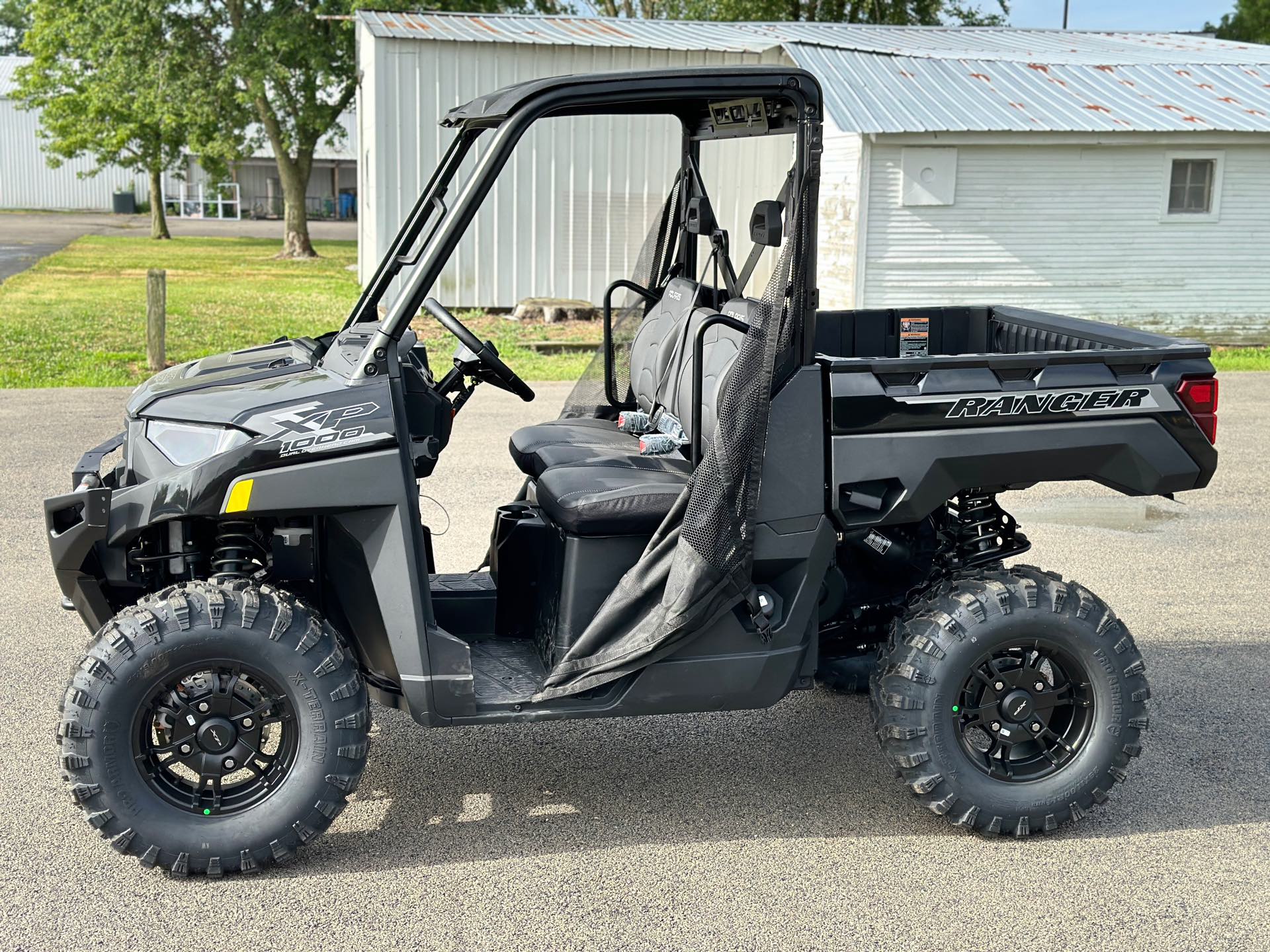 2025 Polaris Ranger XP 1000 Premium at Pennington Polaris