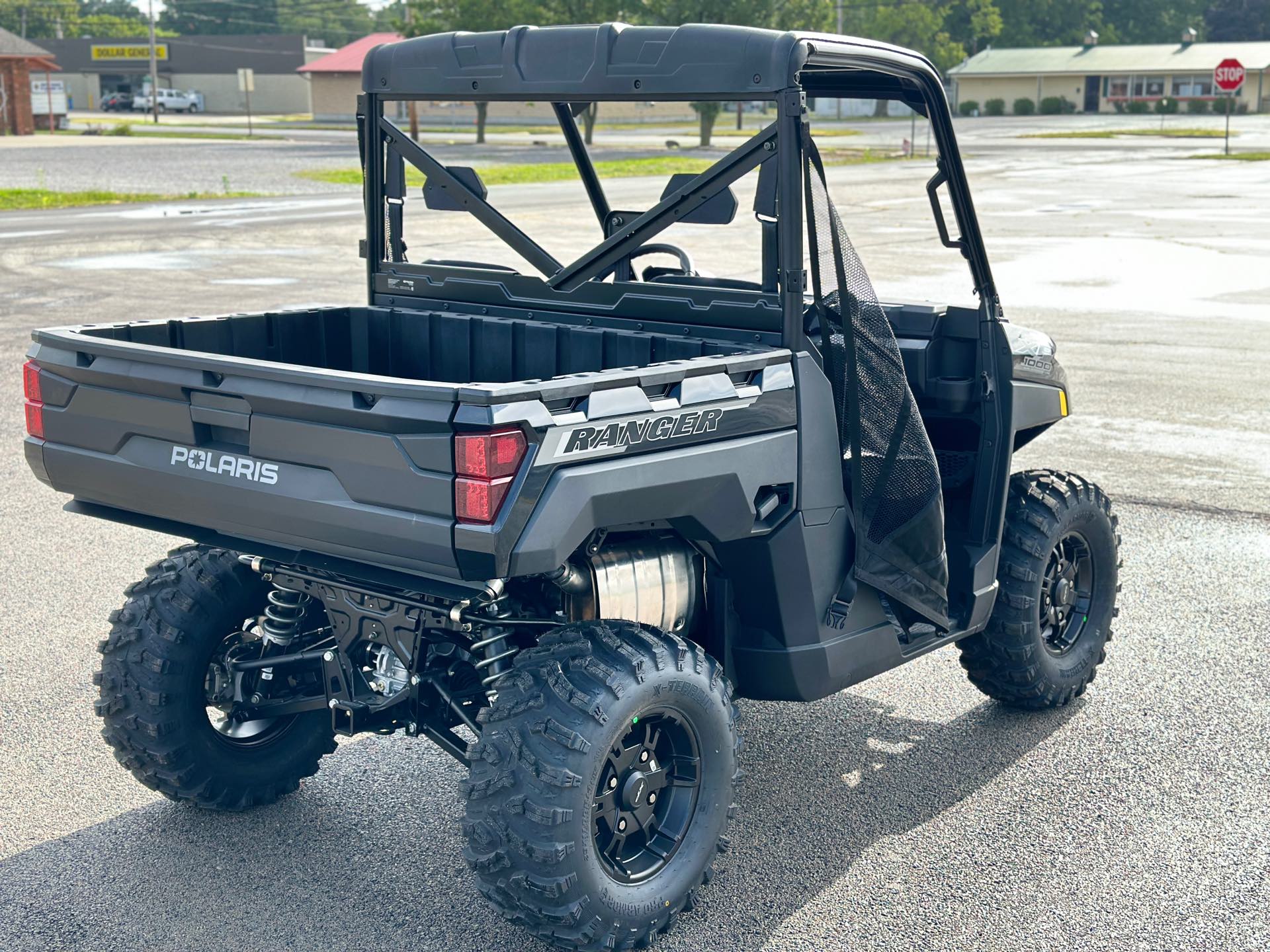 2025 Polaris Ranger XP 1000 Premium at Pennington Polaris