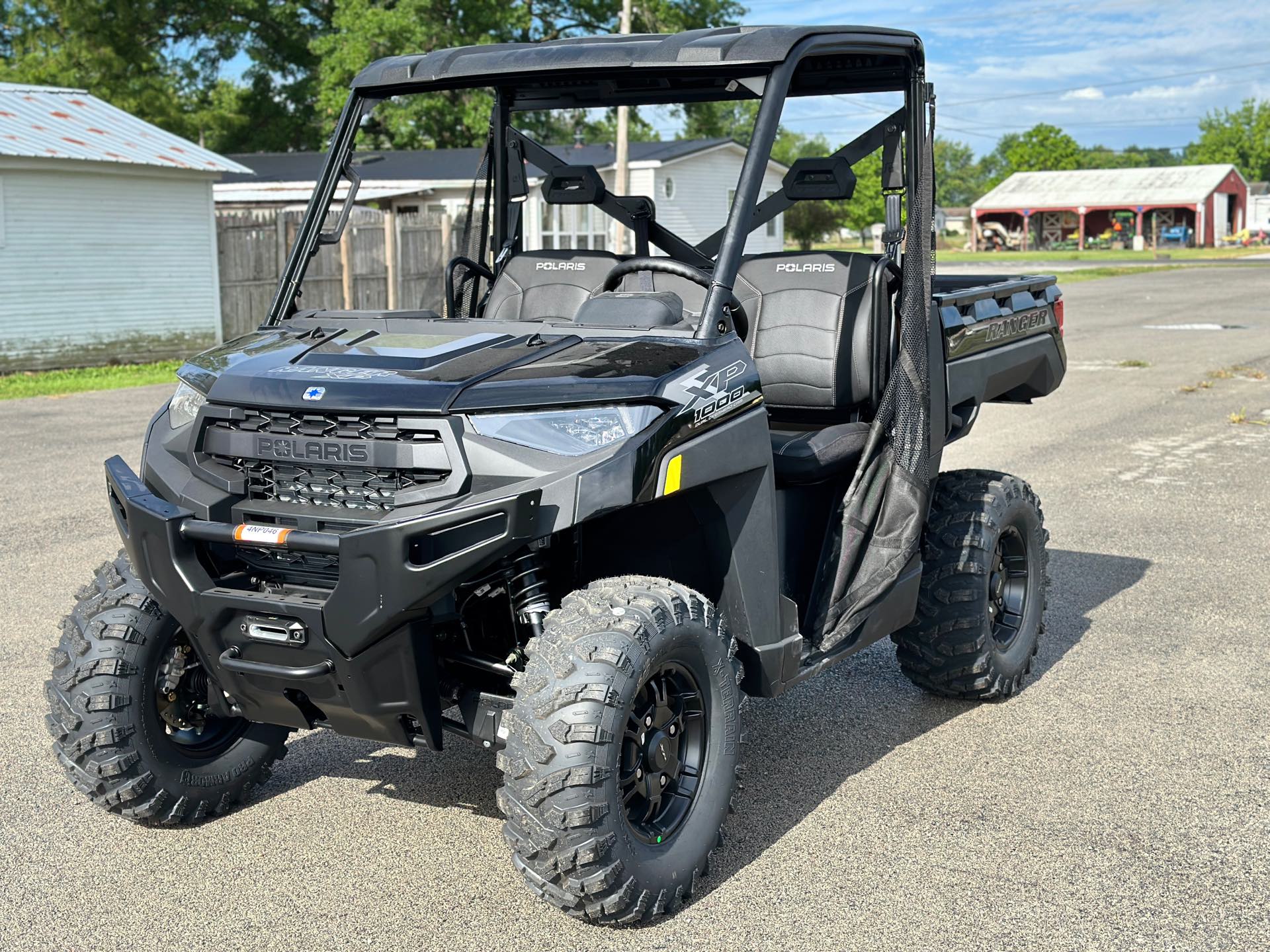 2025 Polaris Ranger XP 1000 Premium at Pennington Polaris