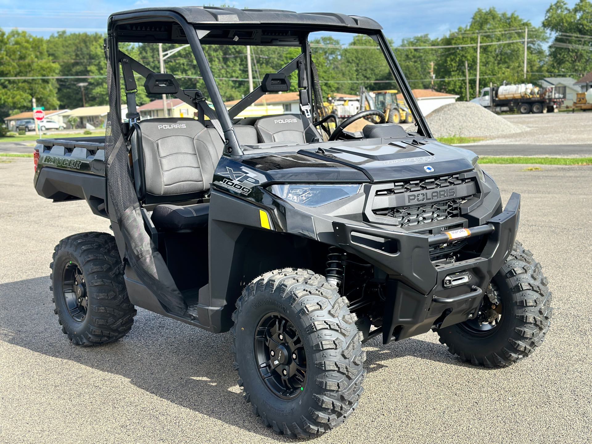 2025 Polaris Ranger XP 1000 Premium at Pennington Polaris