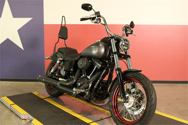 2016 Harley-Davidson Dyna Street Bob at Texas Harley