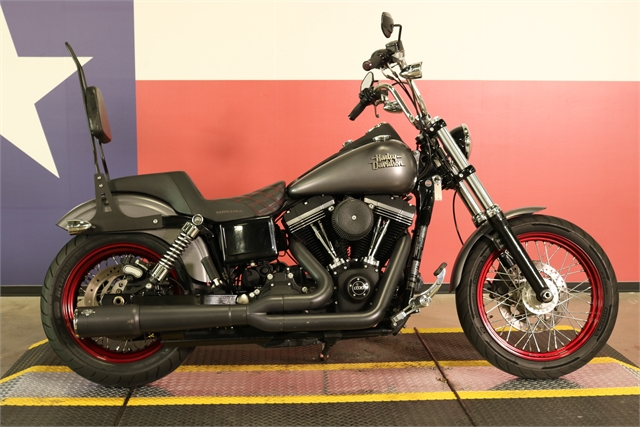 2016 Harley-Davidson Dyna Street Bob at Texas Harley