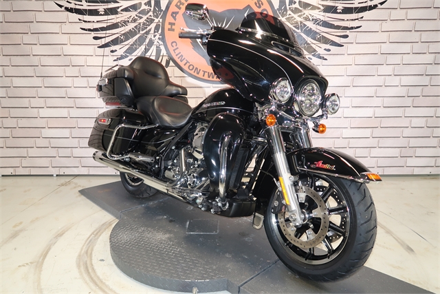 2015 Harley-Davidson Electra Glide Ultra Limited at Wolverine Harley-Davidson