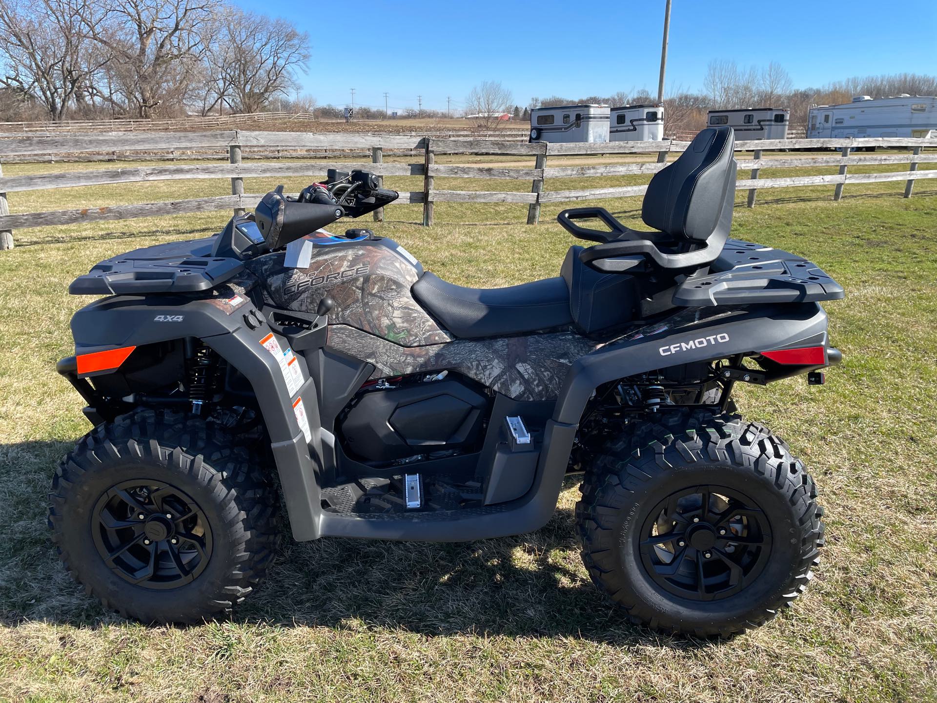 2024 CFMOTO CFORCE 600 Touring at Randy's Cycle