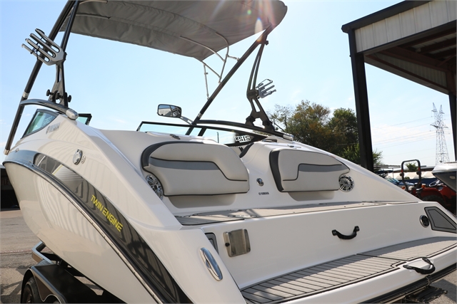 2015 Yamaha 212X at Jerry Whittle Boats