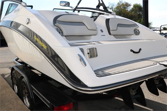 2015 Yamaha 212X at Jerry Whittle Boats