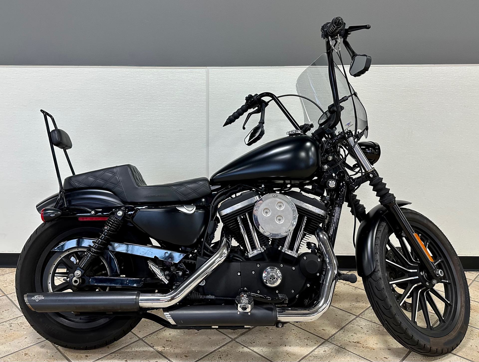 2015 Harley-Davidson Sportster Iron 883 at Destination Harley-Davidson®, Tacoma, WA 98424