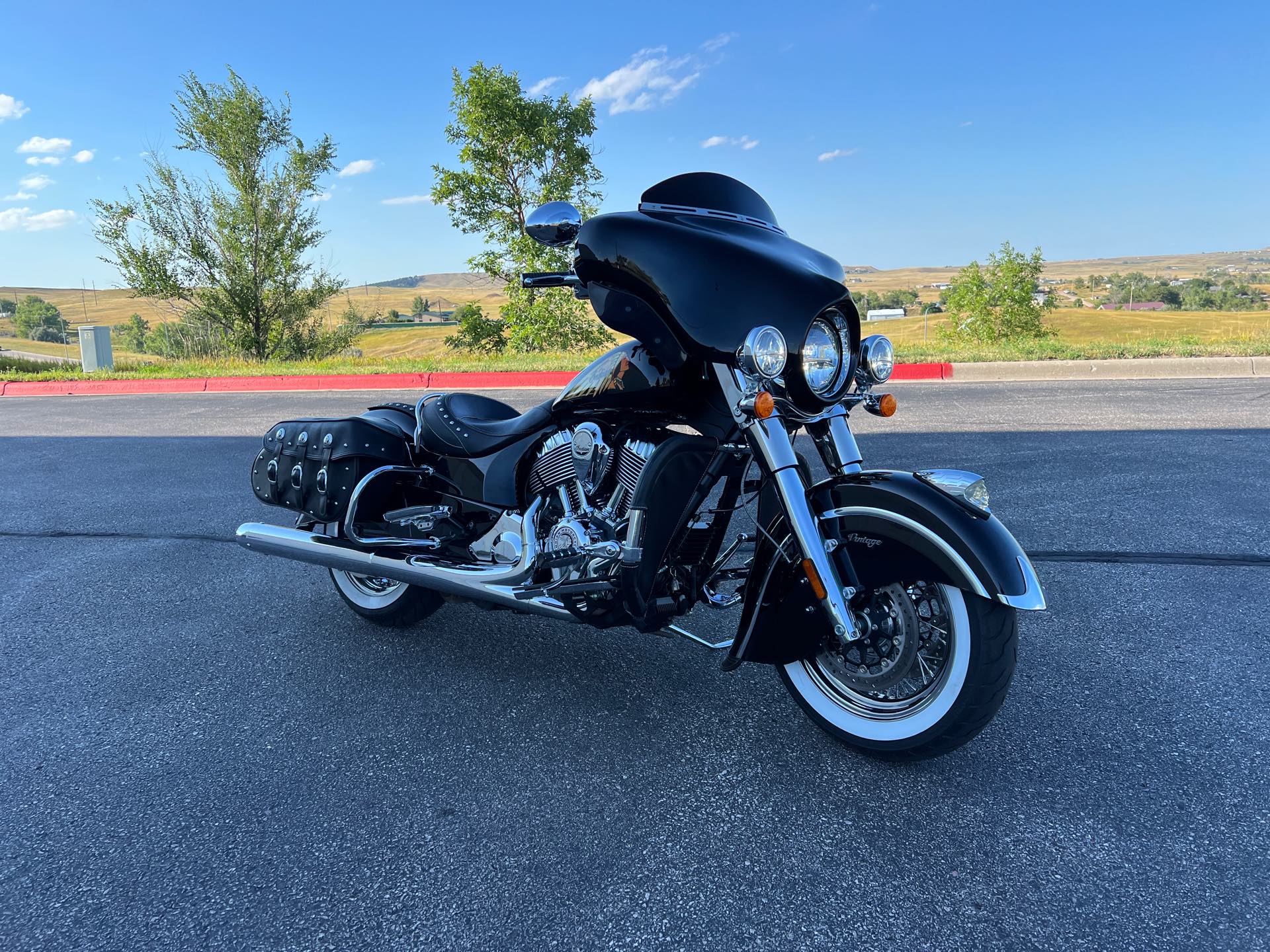 2014 Indian Motorcycle Chief Vintage at Mount Rushmore Motorsports