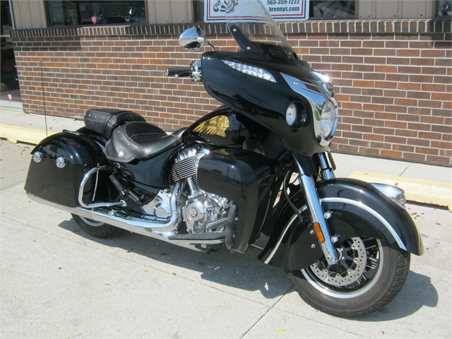 2014 Indian Motorcycle Chieftain at Brenny's Motorcycle Clinic, Bettendorf, IA 52722