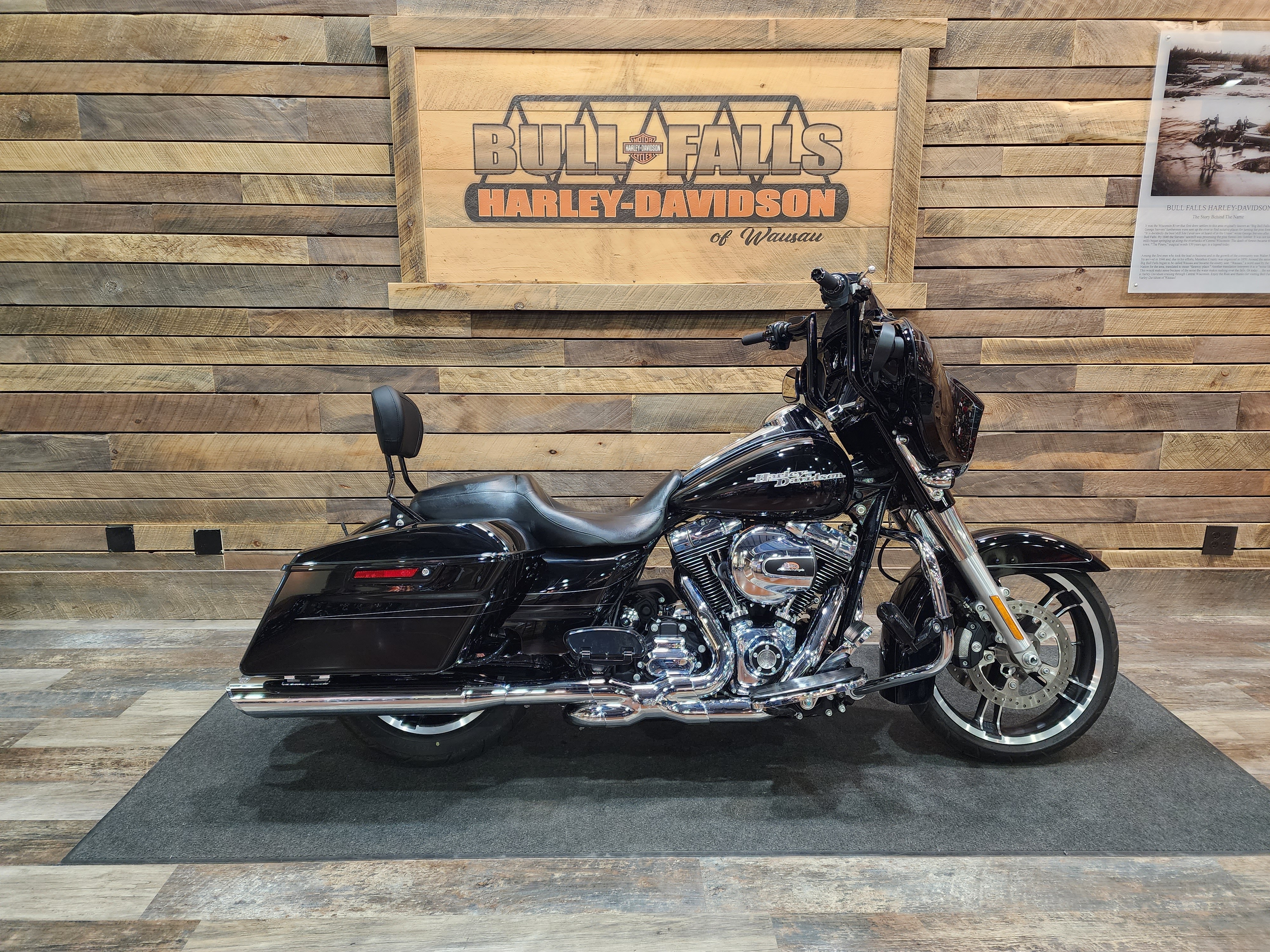 2016 Harley-Davidson Street Glide Special at Bull Falls Harley-Davidson