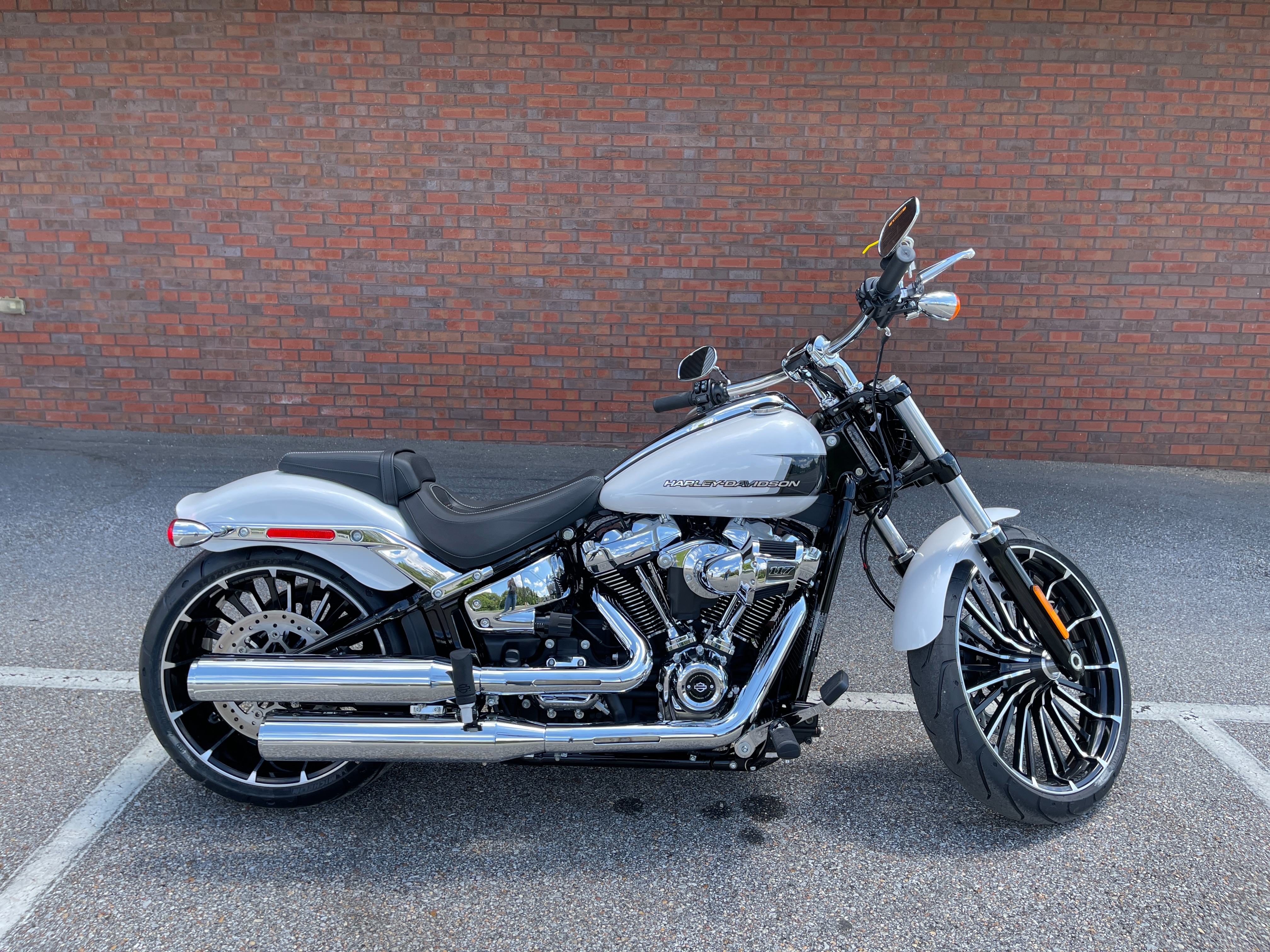 2024 Harley-Davidson Softail Breakout at Harley-Davidson of Dothan