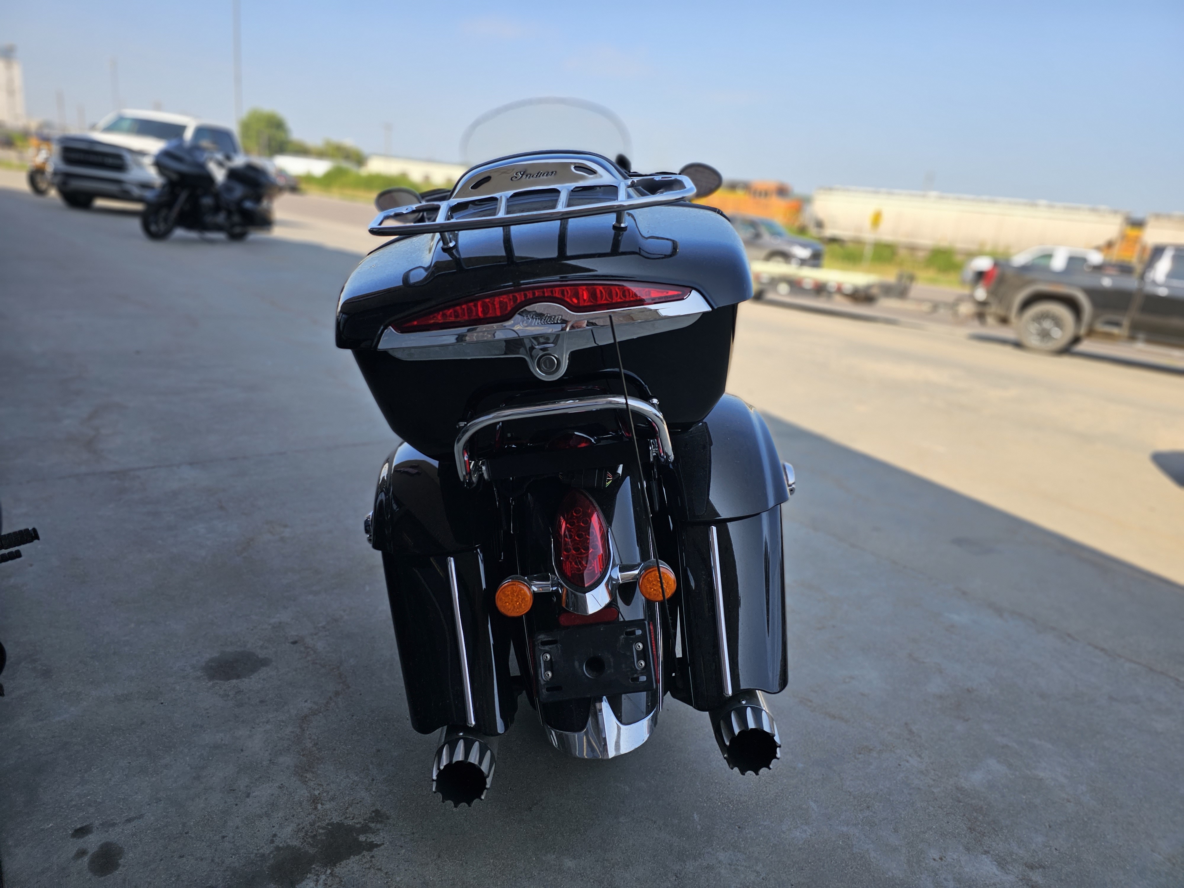 2017 Indian Motorcycle Roadmaster Base at Rooster's Harley Davidson