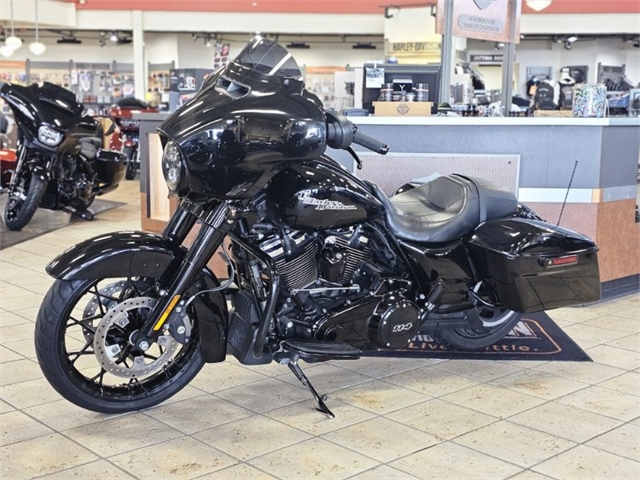 2021 Harley-Davidson Street Glide Special at Destination Harley-Davidson®, Tacoma, WA 98424