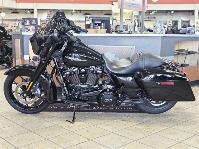 2021 Harley-Davidson Street Glide Special at Destination Harley-Davidson®, Tacoma, WA 98424