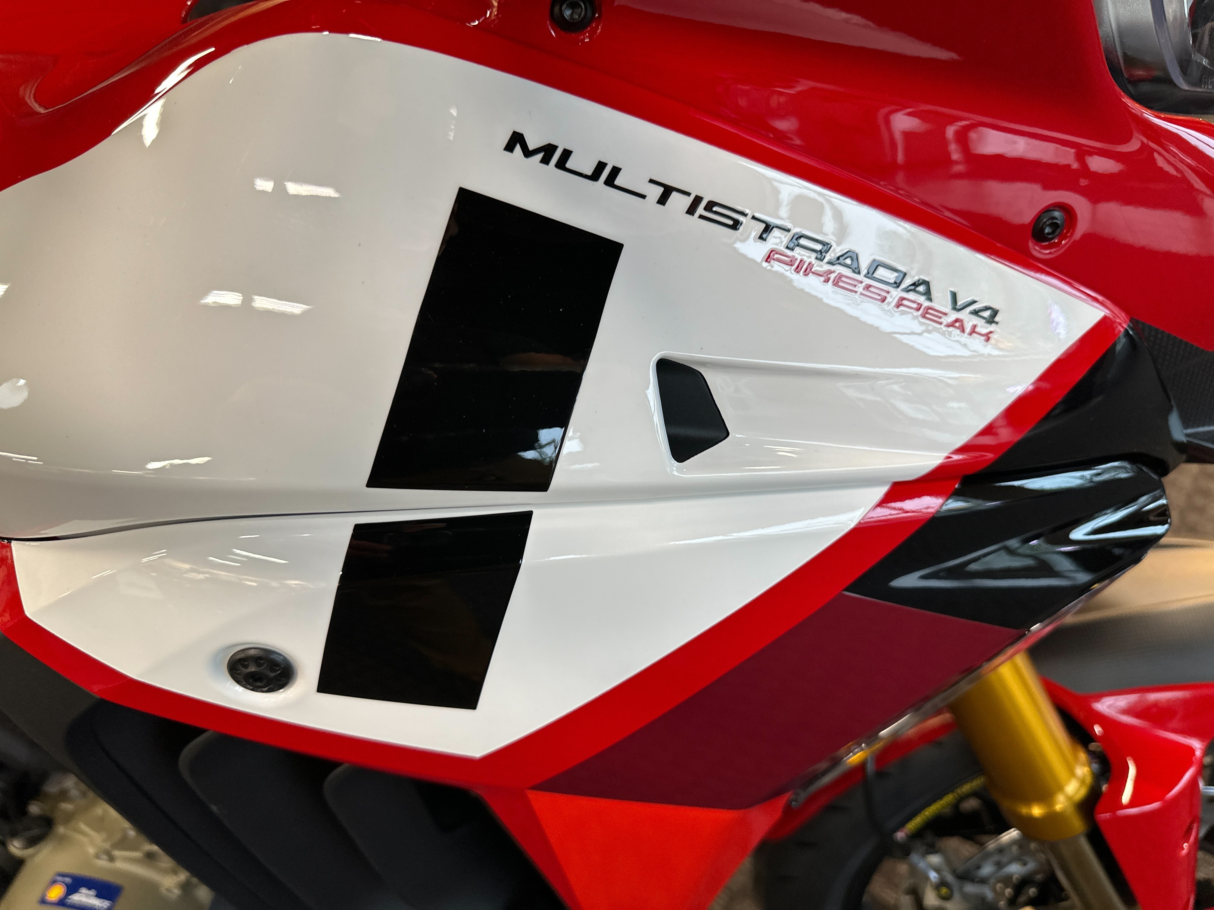 2023 Ducati Multistrada V4 Pikes Peak at Frontline Eurosports
