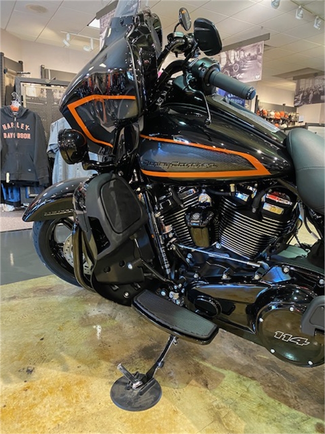 2022 Harley-Davidson Electra Glide Ultra Limited at Carlton Harley-Davidson®