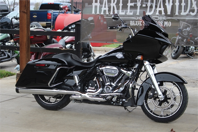 2021 Harley-Davidson Grand American Touring Road Glide Special at Outlaw Harley-Davidson