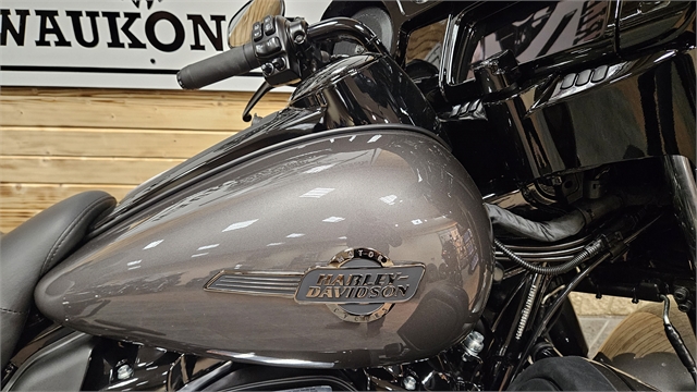 2023 Harley-Davidson Electra Glide Ultra Limited at Iron Hill Harley-Davidson