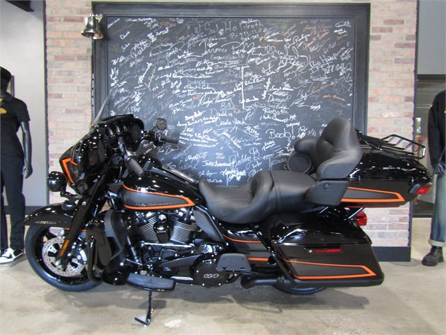 2022 Harley-Davidson Electra Glide Ultra Limited at Cox's Double Eagle Harley-Davidson