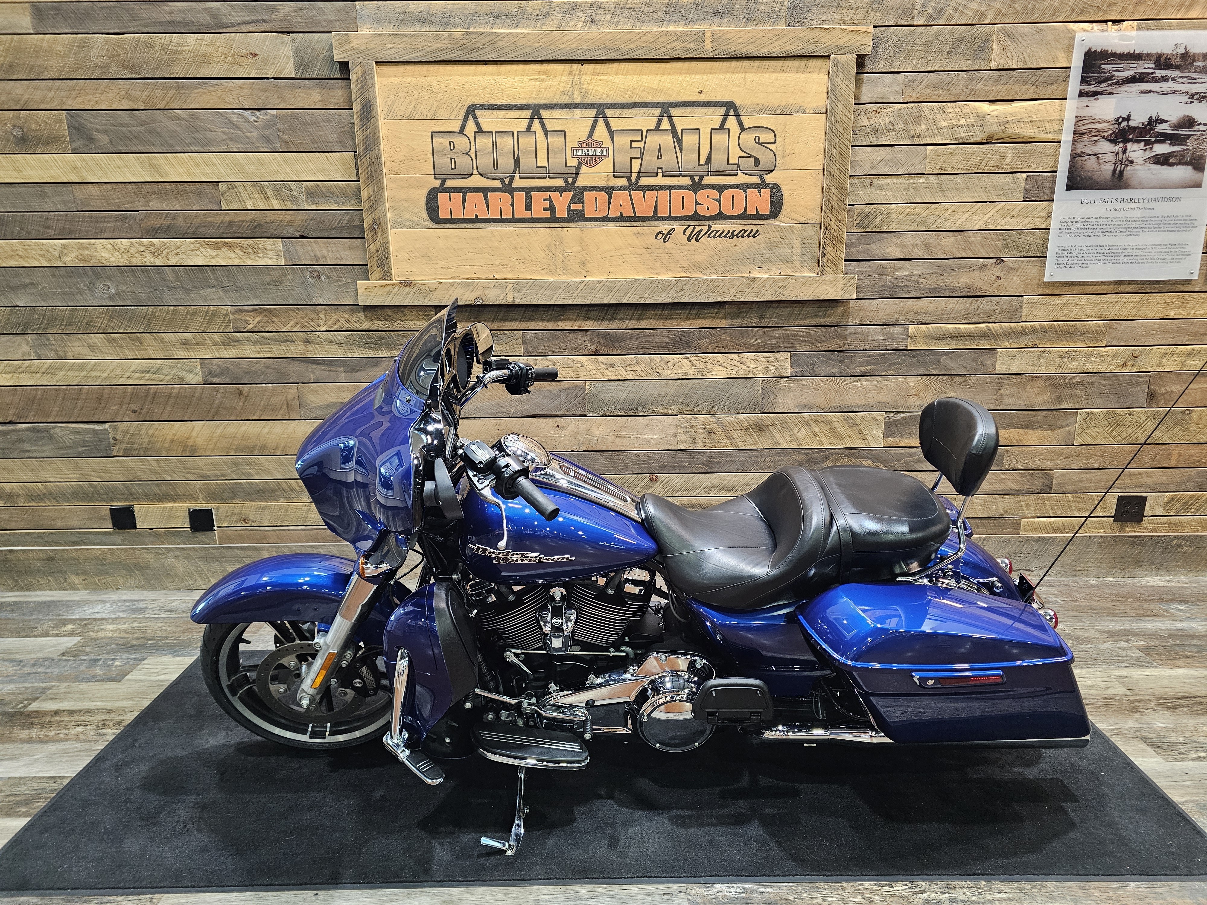 2017 Harley-Davidson Street Glide Special at Bull Falls Harley-Davidson