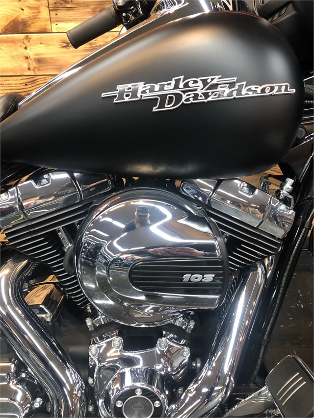2015 Harley-Davidson Street Glide Special at Holeshot Harley-Davidson
