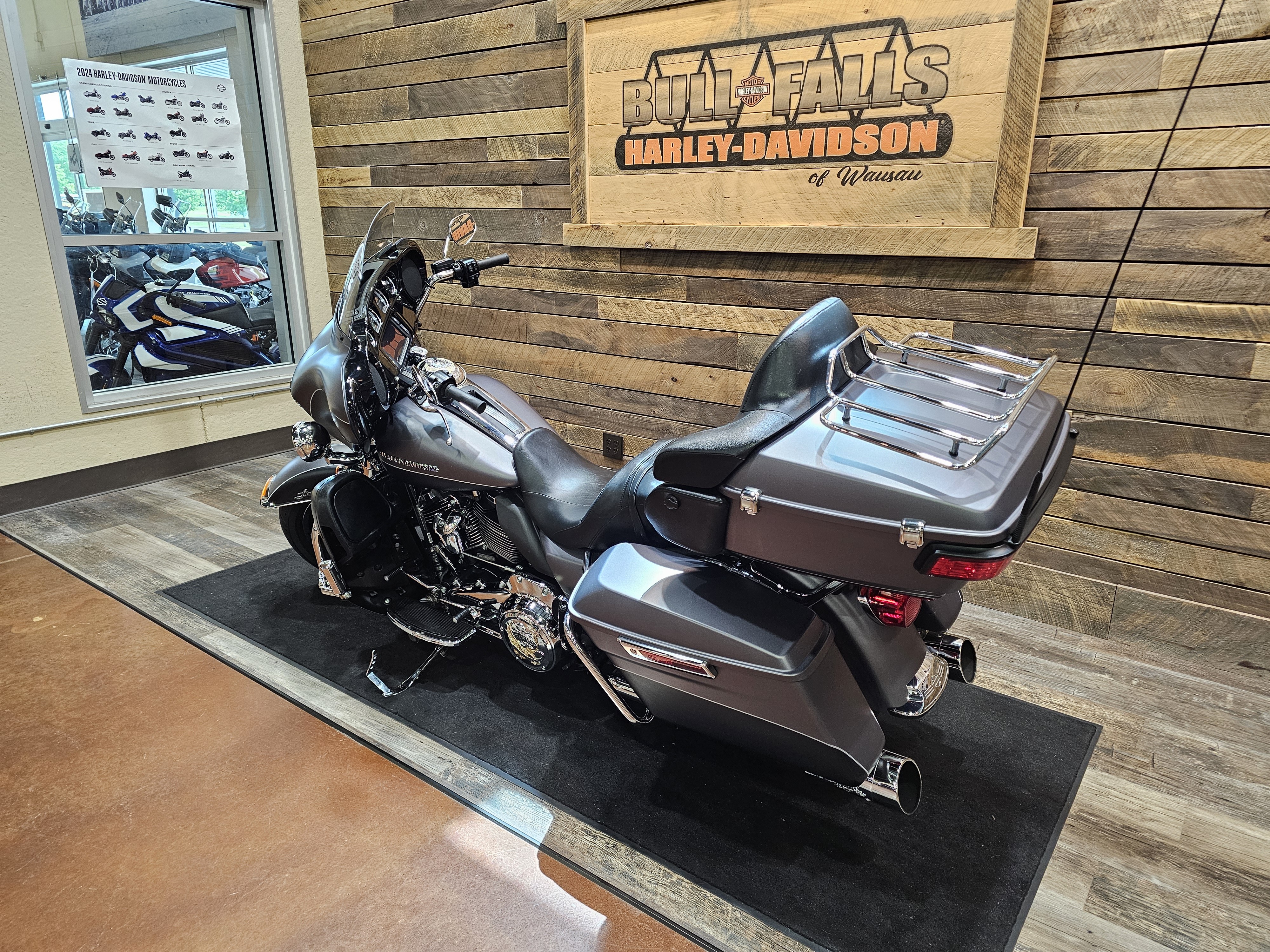 2017 Harley-Davidson Electra Glide Ultra Limited Low at Bull Falls Harley-Davidson