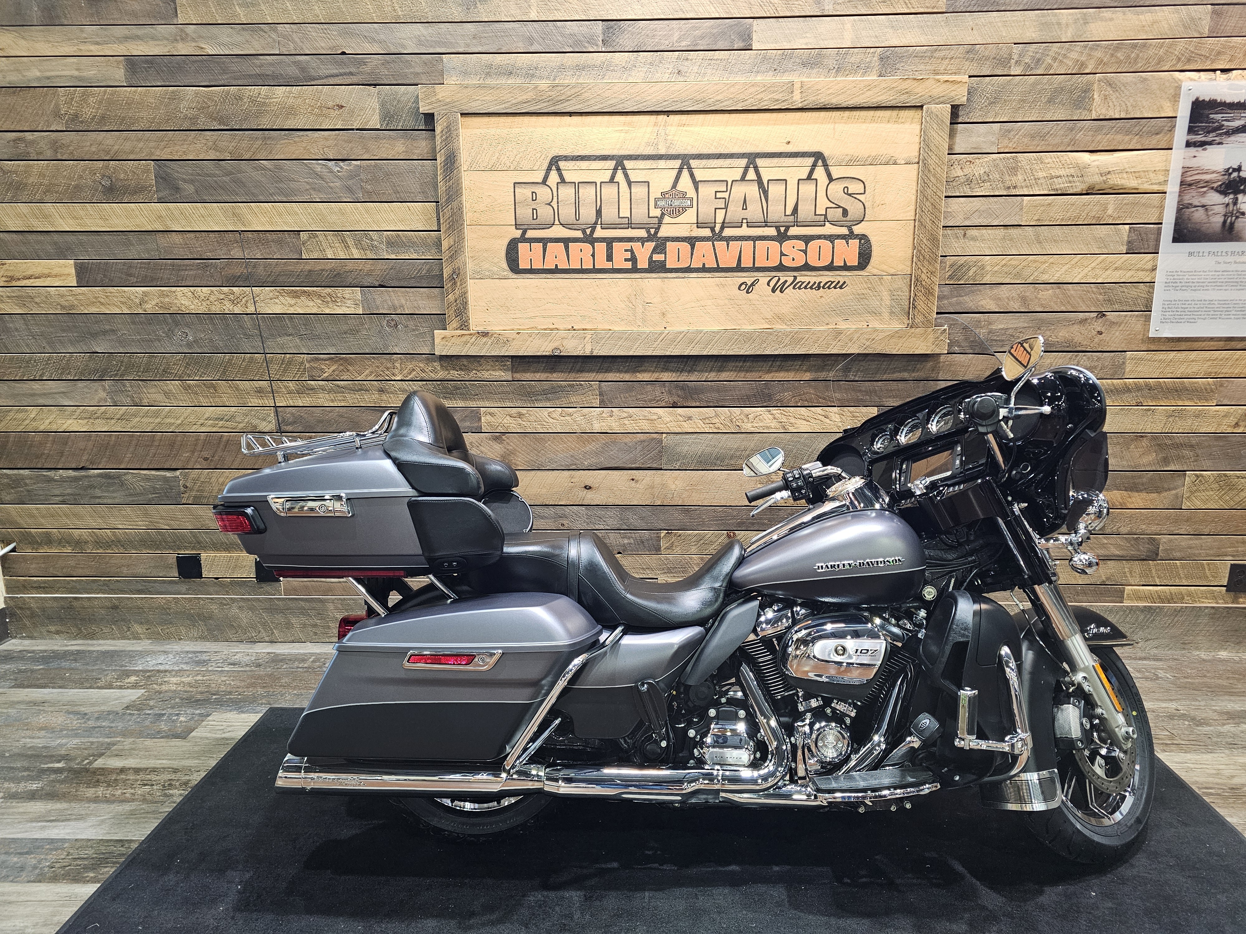 2017 Harley-Davidson Electra Glide Ultra Limited Low at Bull Falls Harley-Davidson