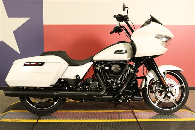 2024 Harley-Davidson Road Glide Base at Texas Harley