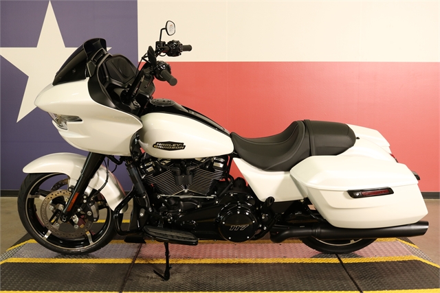 2024 Harley-Davidson Road Glide Base at Texas Harley