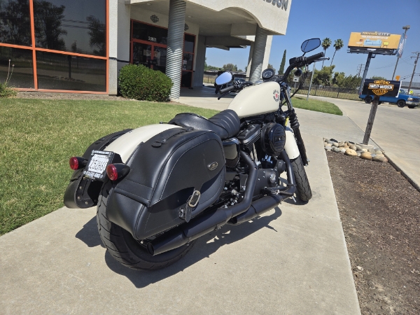 2022 Harley-Davidson Sportster Iron 883 at Visalia Harley-Davidson