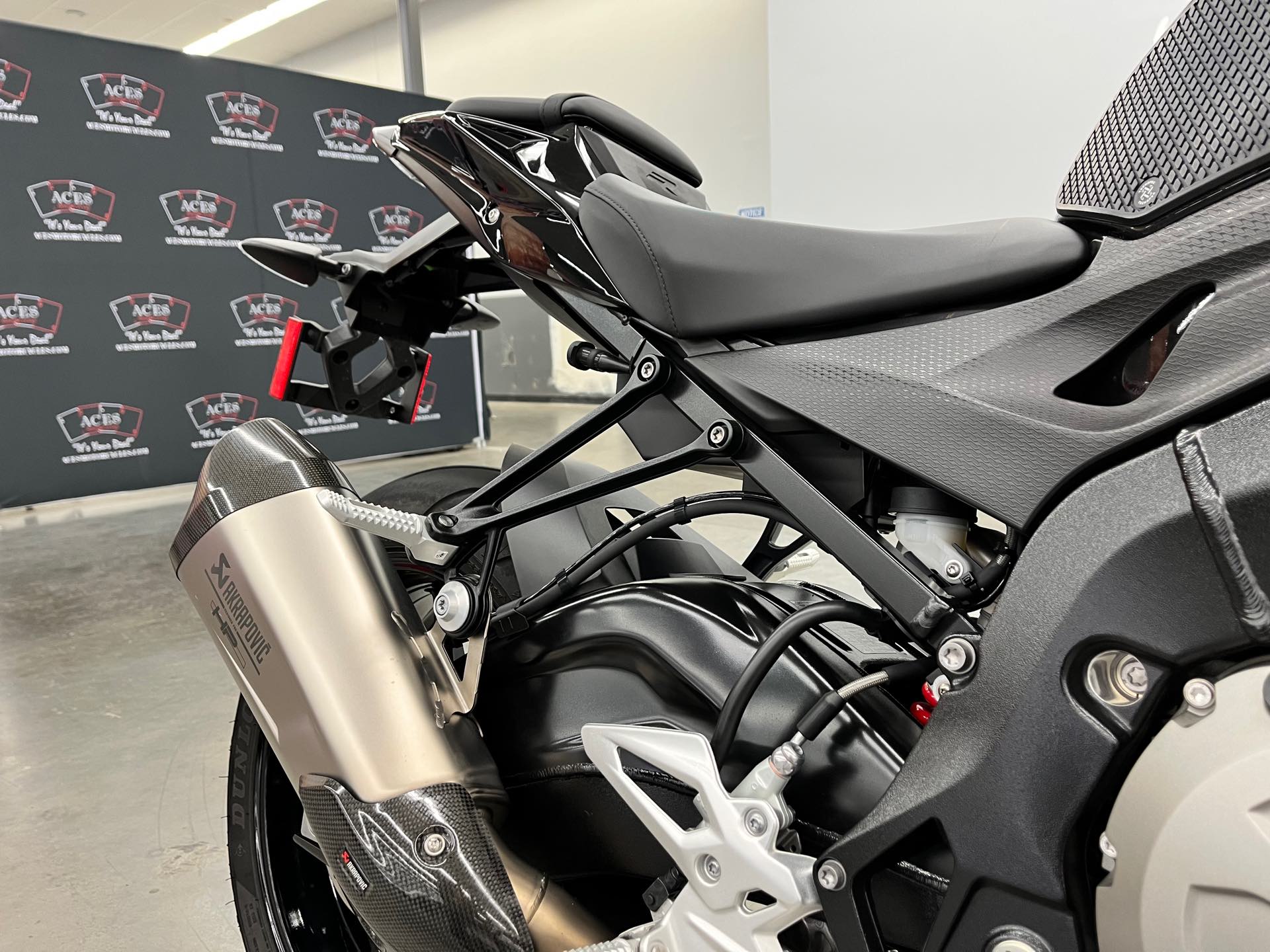 2019 BMW S 1000 R at Aces Motorcycles - Denver