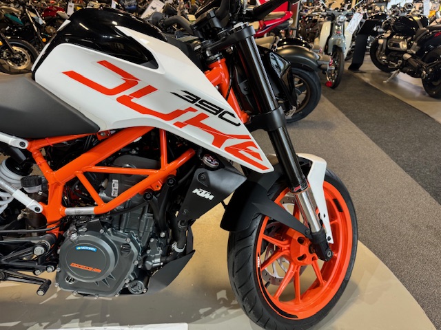 2017 KTM Duke 390 at Martin Moto