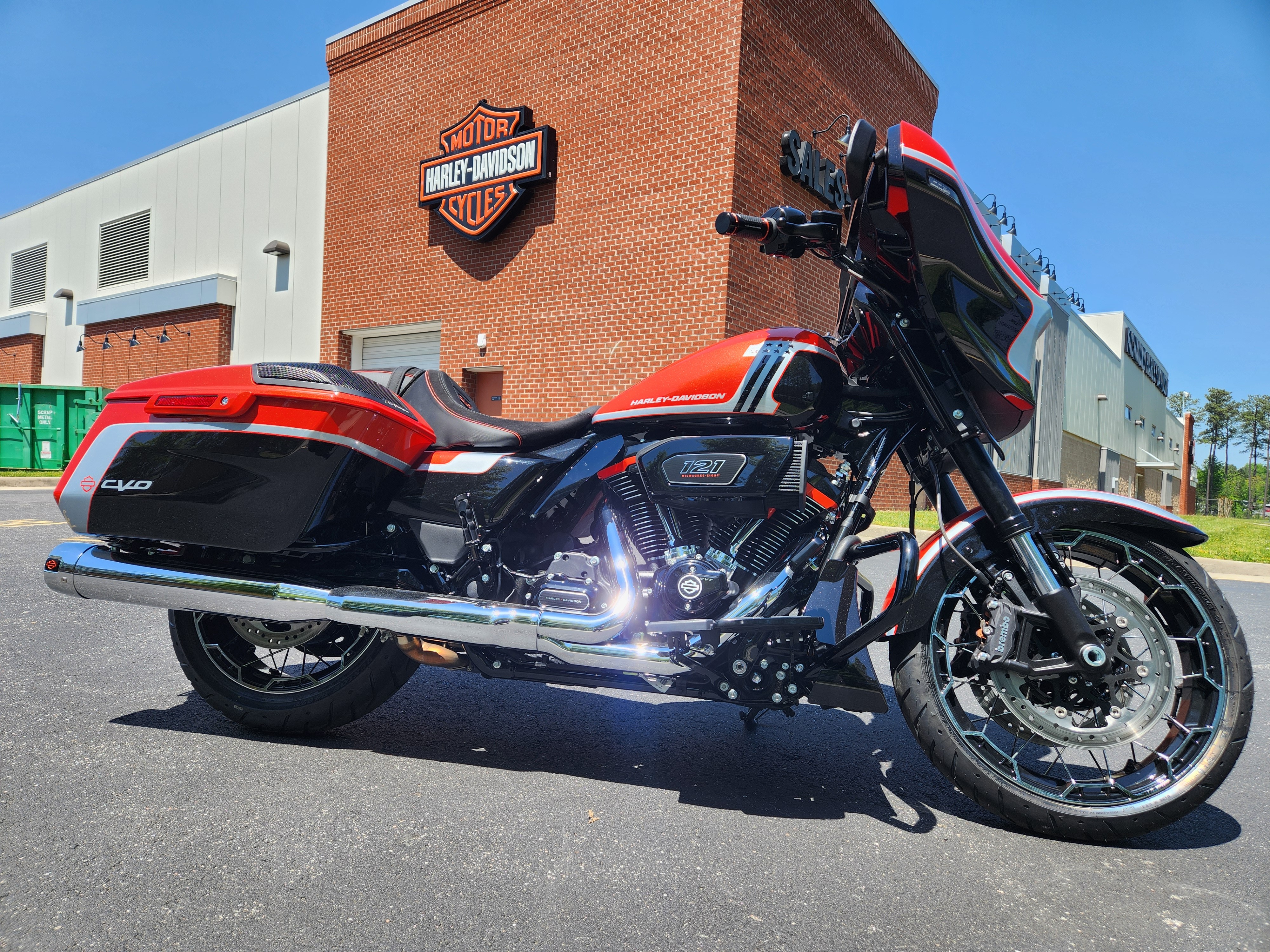 2024 Harley-Davidson Street Glide CVO Street Glide at Richmond Harley-Davidson