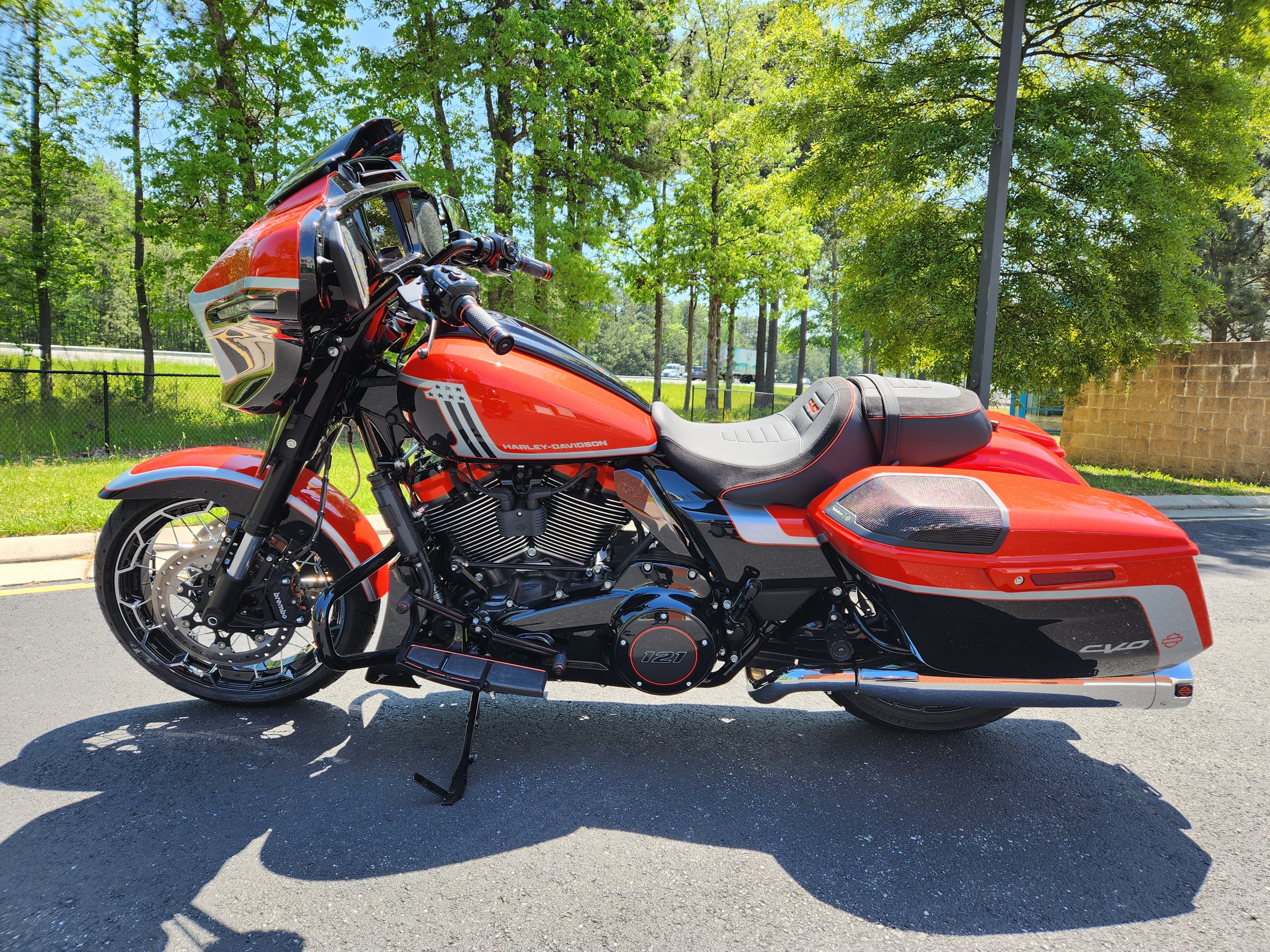 2024 Harley-Davidson Street Glide CVO Street Glide at Richmond Harley-Davidson