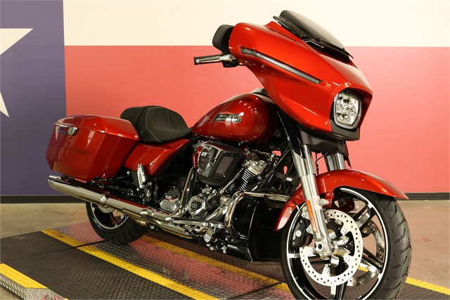 2024 Harley-Davidson Street Glide Base at Texas Harley