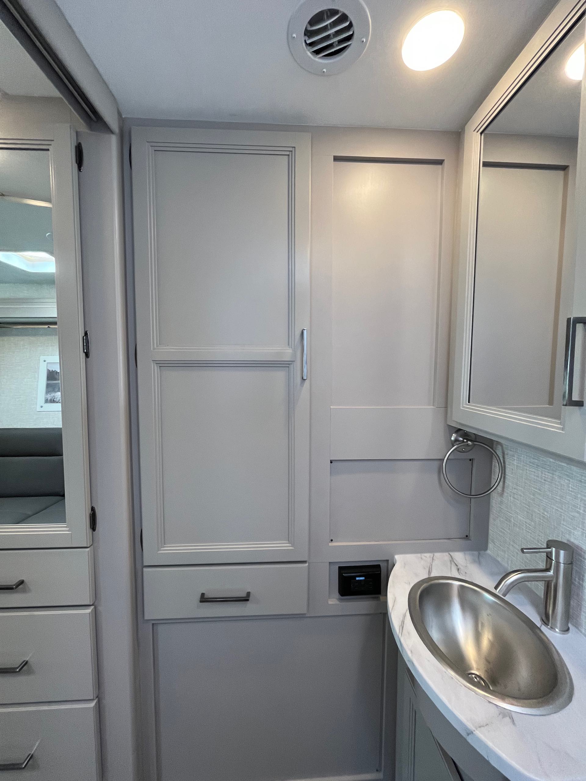 2024 Thor Motor Coach Axis 244 at Prosser's Premium RV Outlet