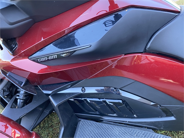 2021 CAN-AM SPYDER at Mid Tenn Powersports