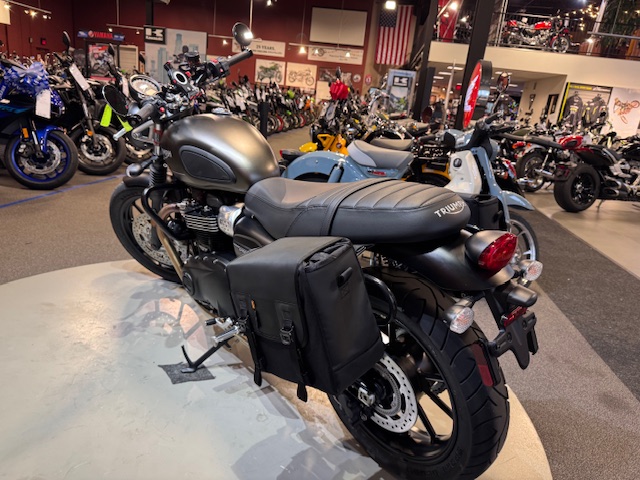 2023 Triumph Speed Twin 900 Base at Martin Moto