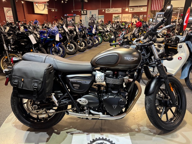 2023 Triumph Speed Twin 900 Base at Martin Moto